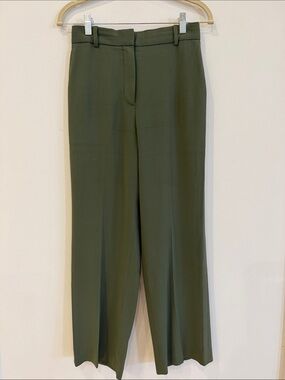 Aritzia Tailored Agency Trousers in Olive 28” inseam